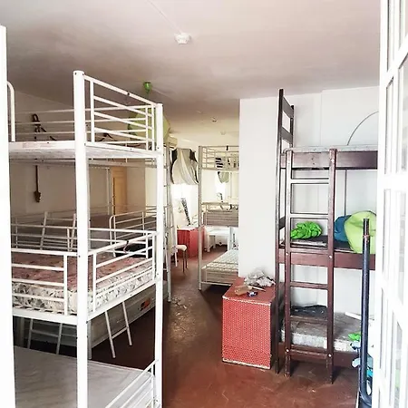 Wish & Hostal *